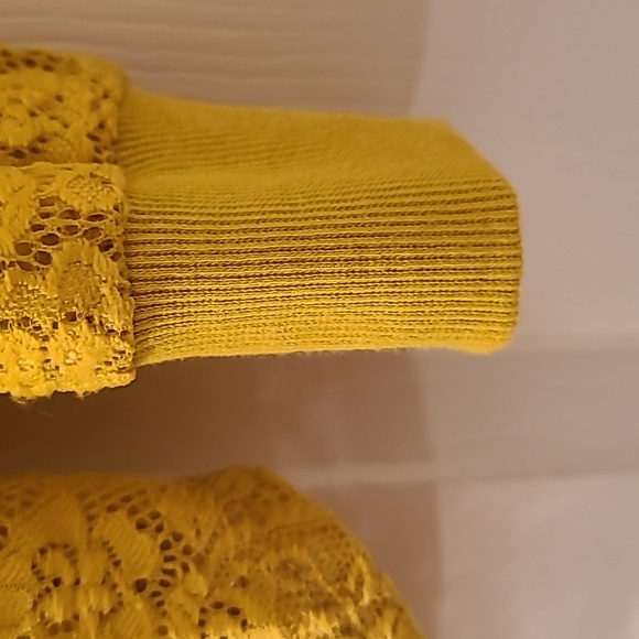 EYESHADOW GIRLS YELLOW LACE TOP WITH ATTACHED CAMI SIZE XL - Picture 4 of 11